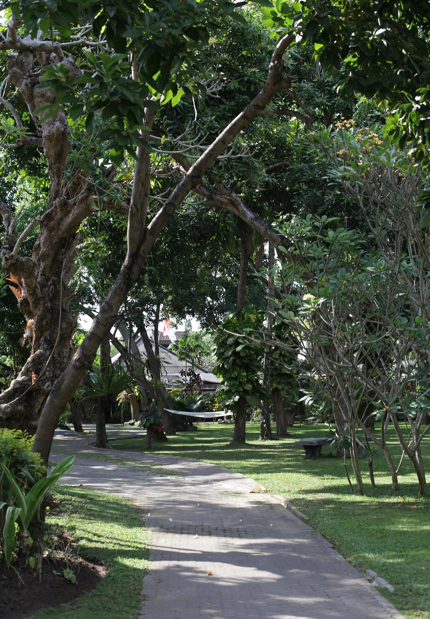 Matahari Bungalow Legian  Exterior photo